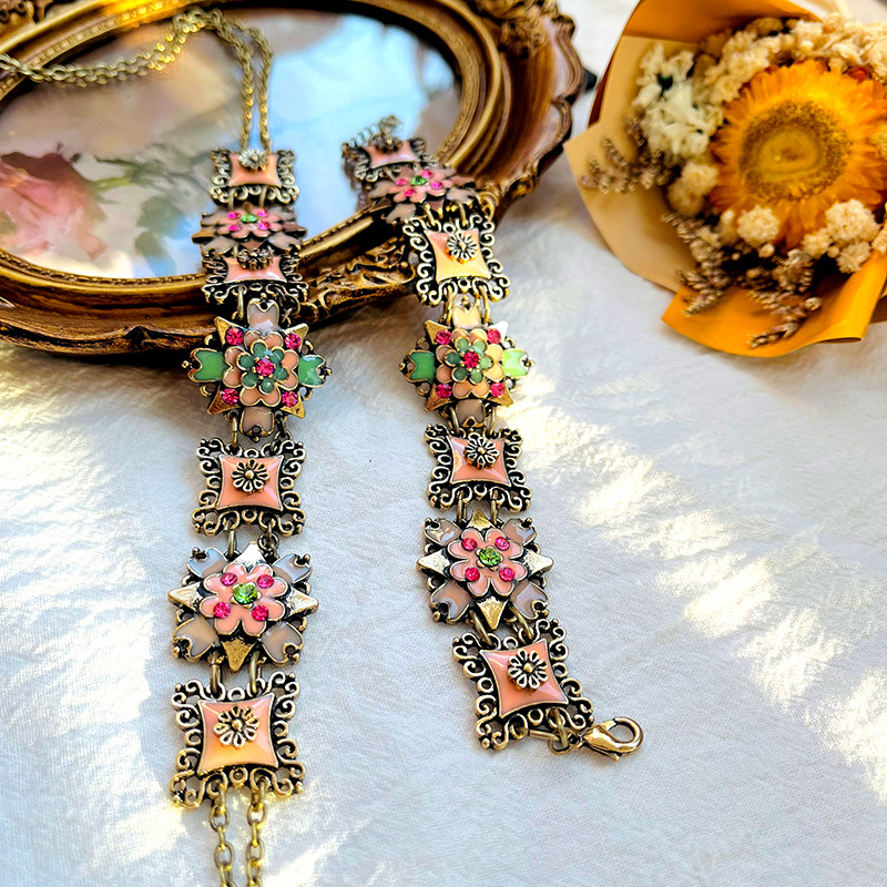 Retrofashion Necklace Bracelet - Resin Art Necklace recension och pris