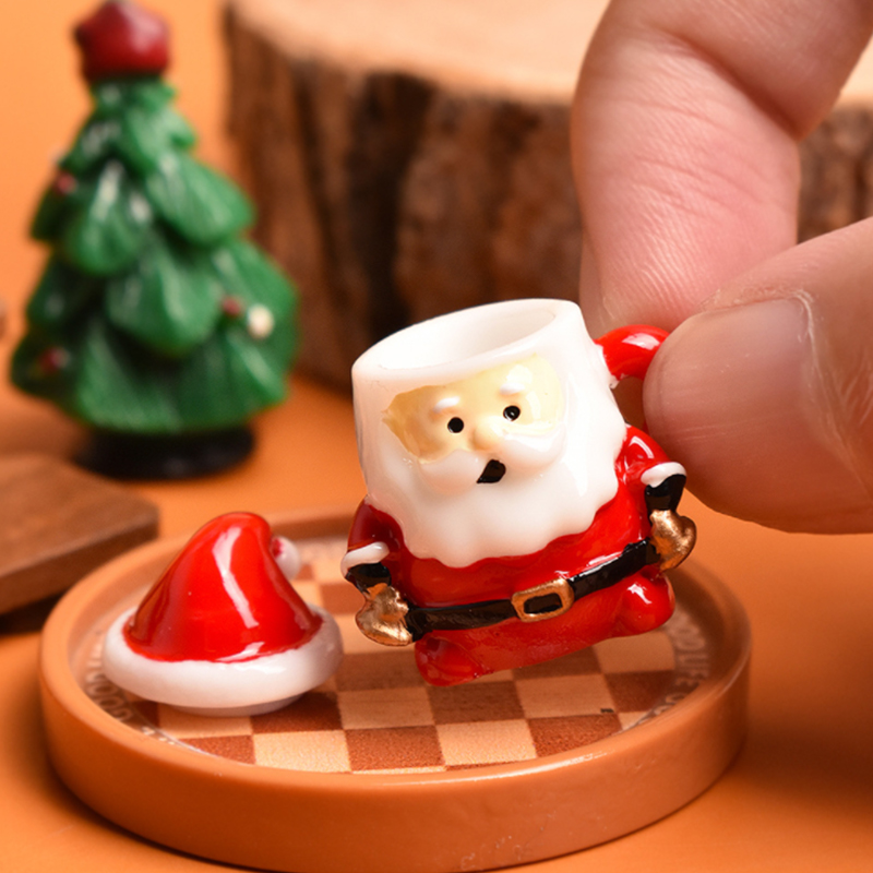 Mini Santa Teacup Ornament - R - Resin Art Materials Wholesale recension och pris